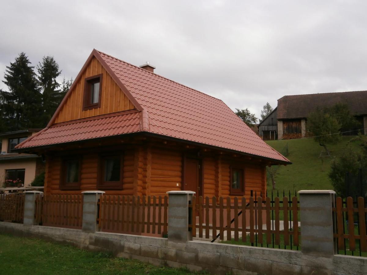 Drevenica Silvia * Liptovsky Mikulas